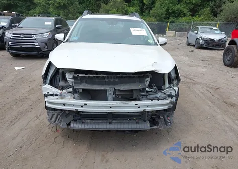 2018 Subaru Outback 2.5I Limited из США, поврежденный, VIN 4S4BSANC7J3353827